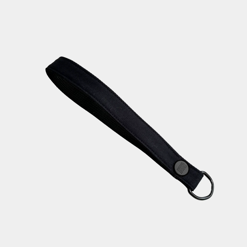 ESSENTIAL hand loop BASIC black