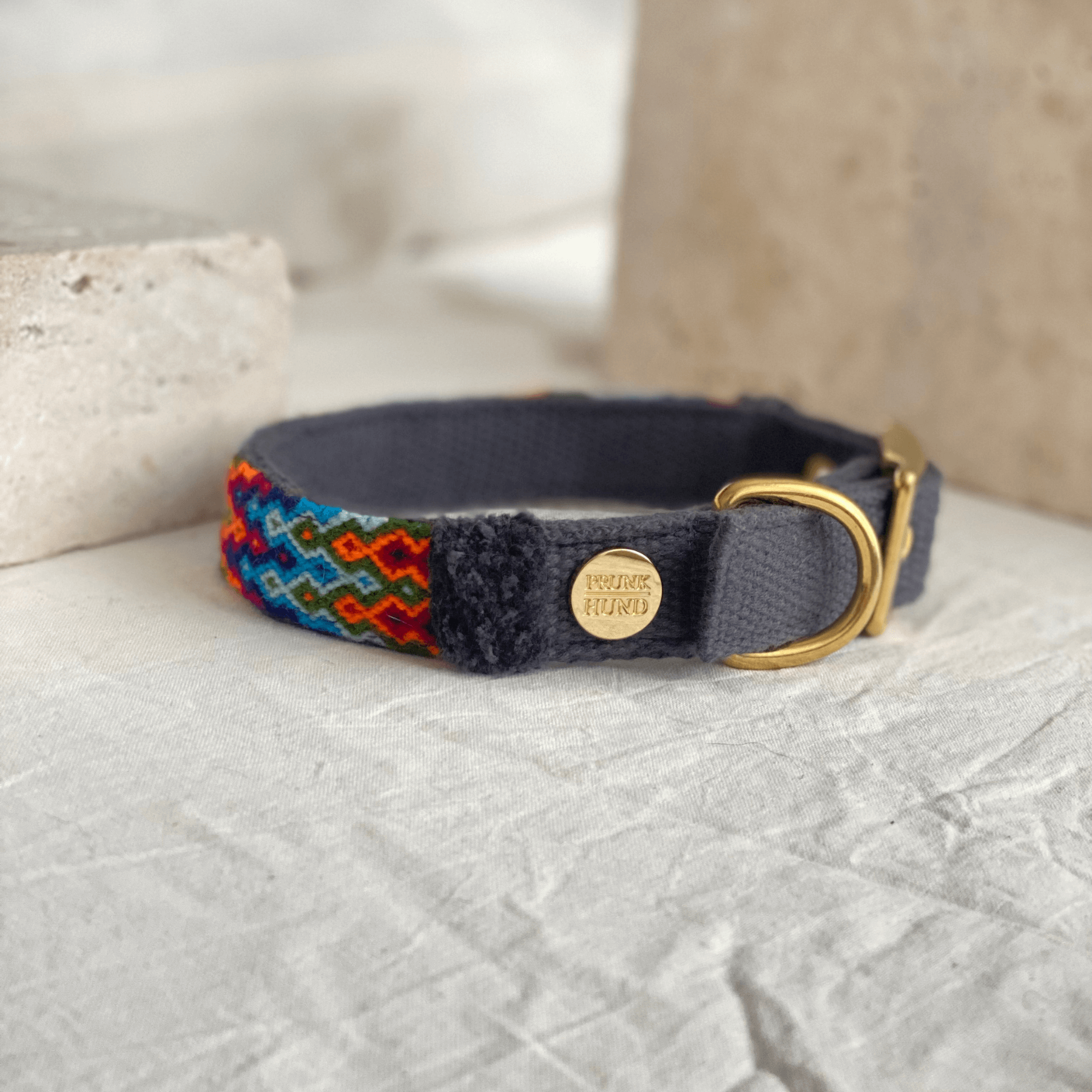 Halsband NOMA indigo